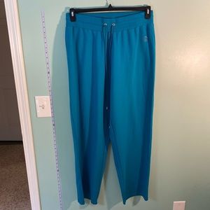 ❄️Christine Alexander Women’s Sweatpants❄️